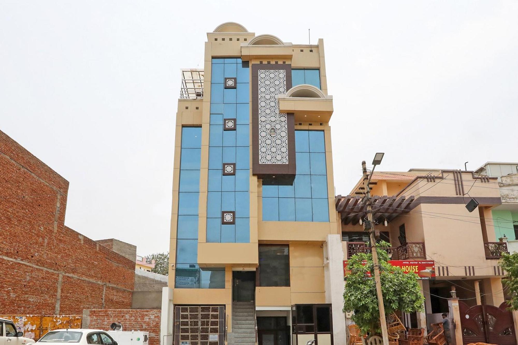 Oyo Hotel Vaishnavi Heritage Inn อัครา ภายนอก รูปภาพ